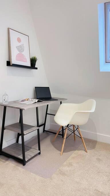 No6, Luxury Townhouse Near Bicester Village Extérieur photo