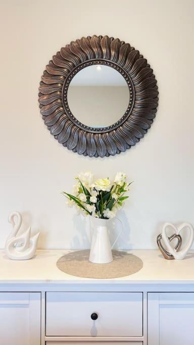 No6, Luxury Townhouse Near Bicester Village Extérieur photo